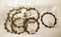 Suzuki GSX750F 98-06m sankabos diskų komplektas kodas: 21441-37430 / 21442-37401