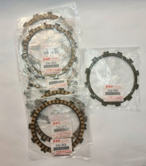 Suzuki DL650V-Strom 04-11m sankabos diskų komplektas kodas: 21441-29F20 / 21442-29F00
